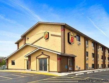 锡达拉皮兹东速8酒店 外观 照片